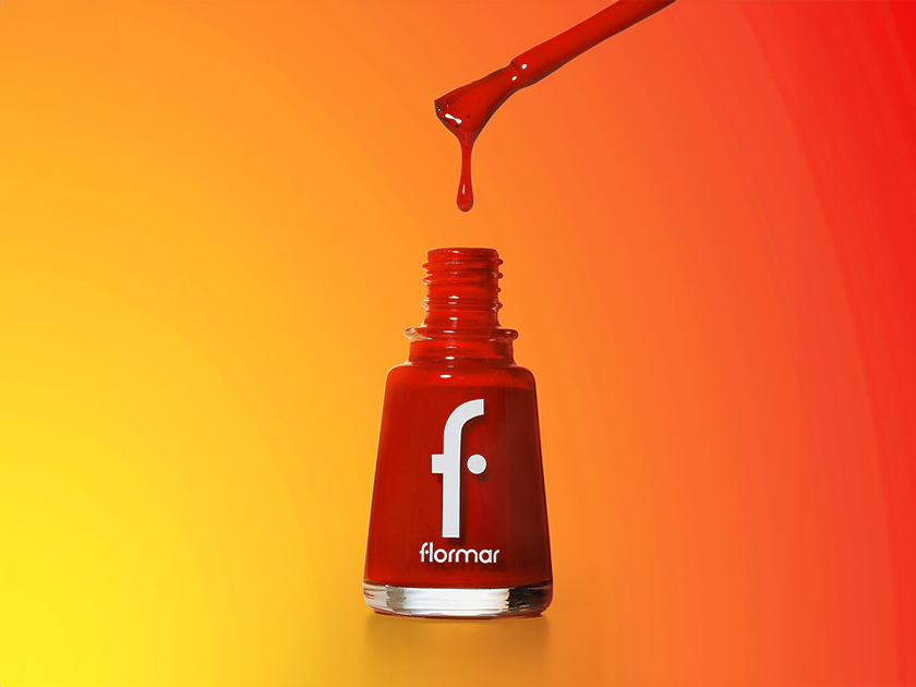 Bu Yazın Favori Tırnak Rengi: Tomato Red