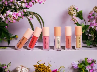 Yazın Parlayan Yıldızı: Sunset Blush Allık Trendi