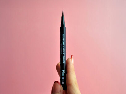 V Eyeliner ile Göz Makyajında Fark Yaratın