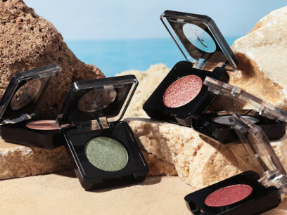 Soft Glow mu, Yoğun Glitter mı? Tarzını Seç!